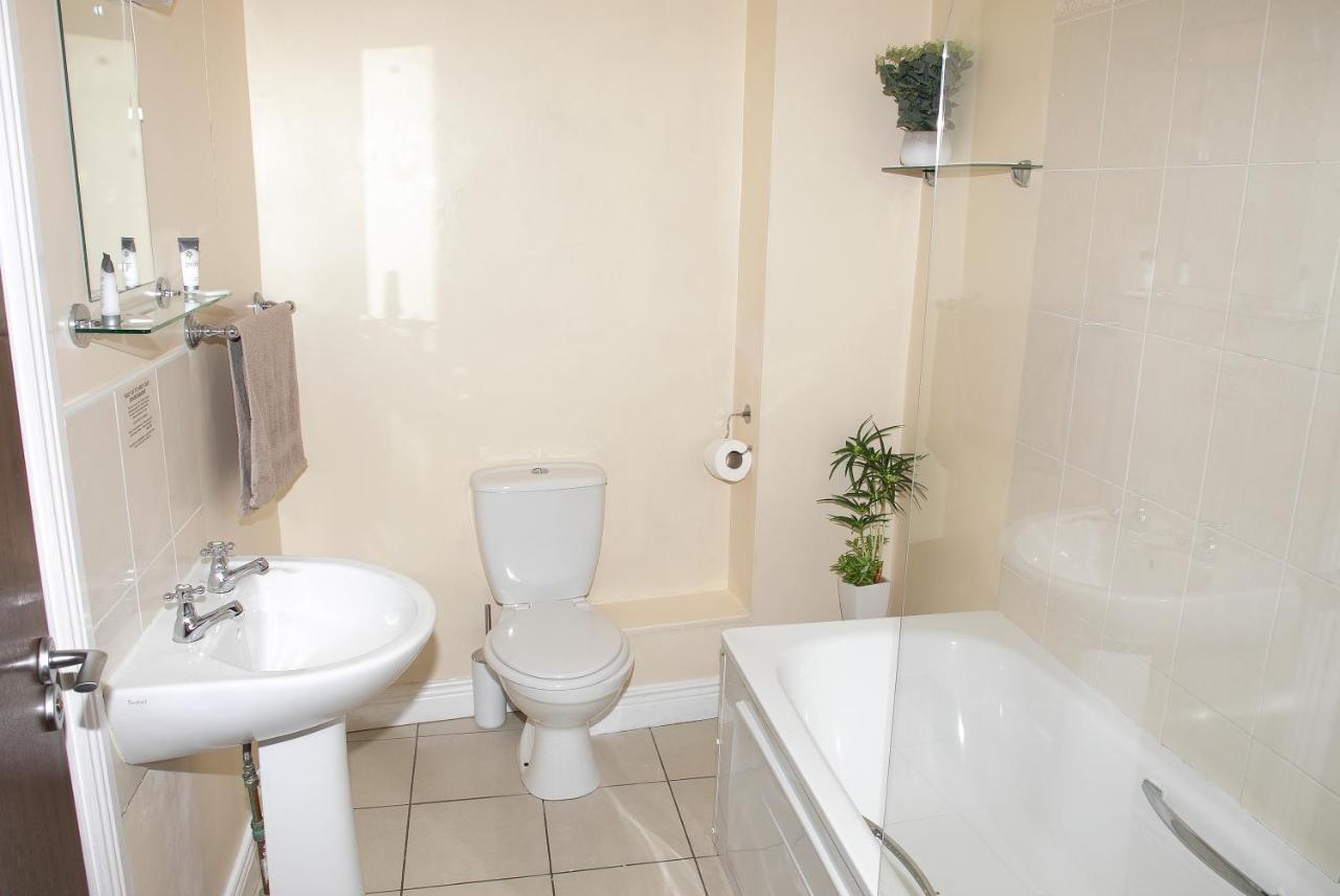 Arch House Apartment